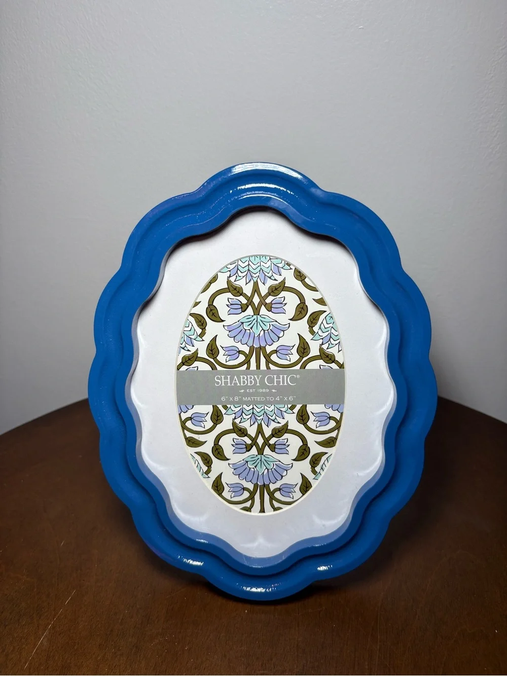 Shabby Chic Blue Scalloped Oval Picture Frame